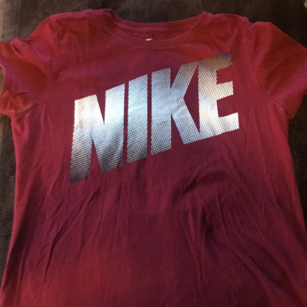 Nike t-shirt
